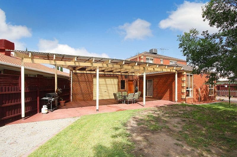 4 Varga Close, MILL PARK VIC 3082, Mill Park - Thumbnail 8