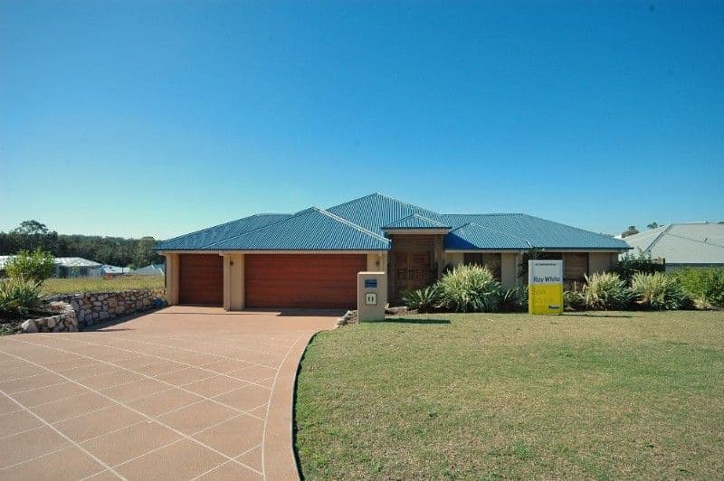 11 Sailaway Court, COOMERA QLD 4209, Coomera - Thumbnail 2