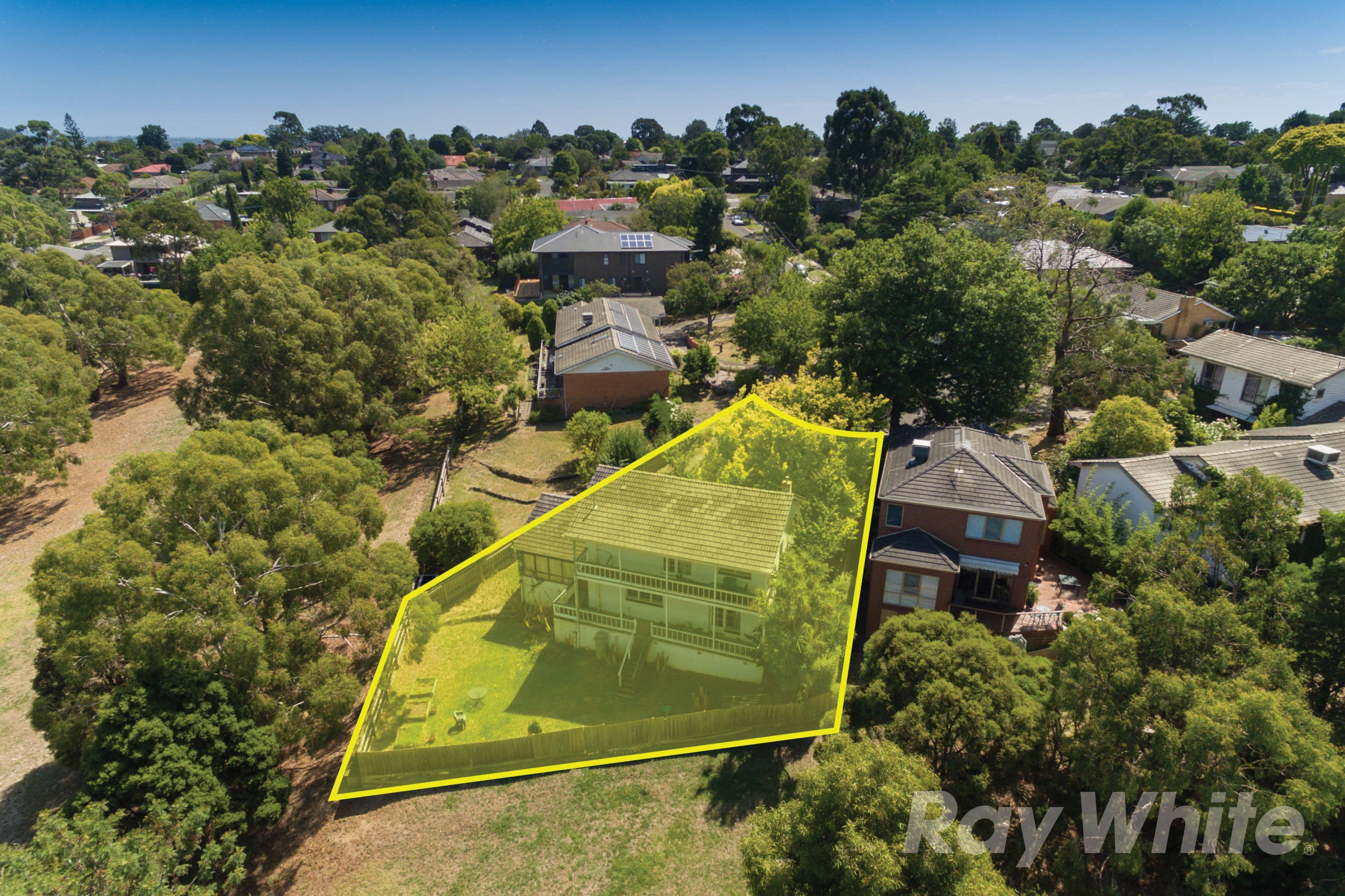 7 Warren Court, Mount Waverley VIC 3149, Mount Waverley - Thumbnail 3