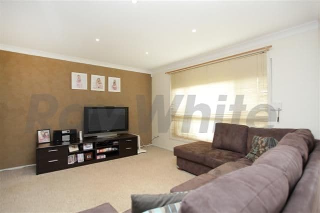 12 Becke Court, GLENMORE PARK NSW 2745, Glenmore Park - Thumbnail 2