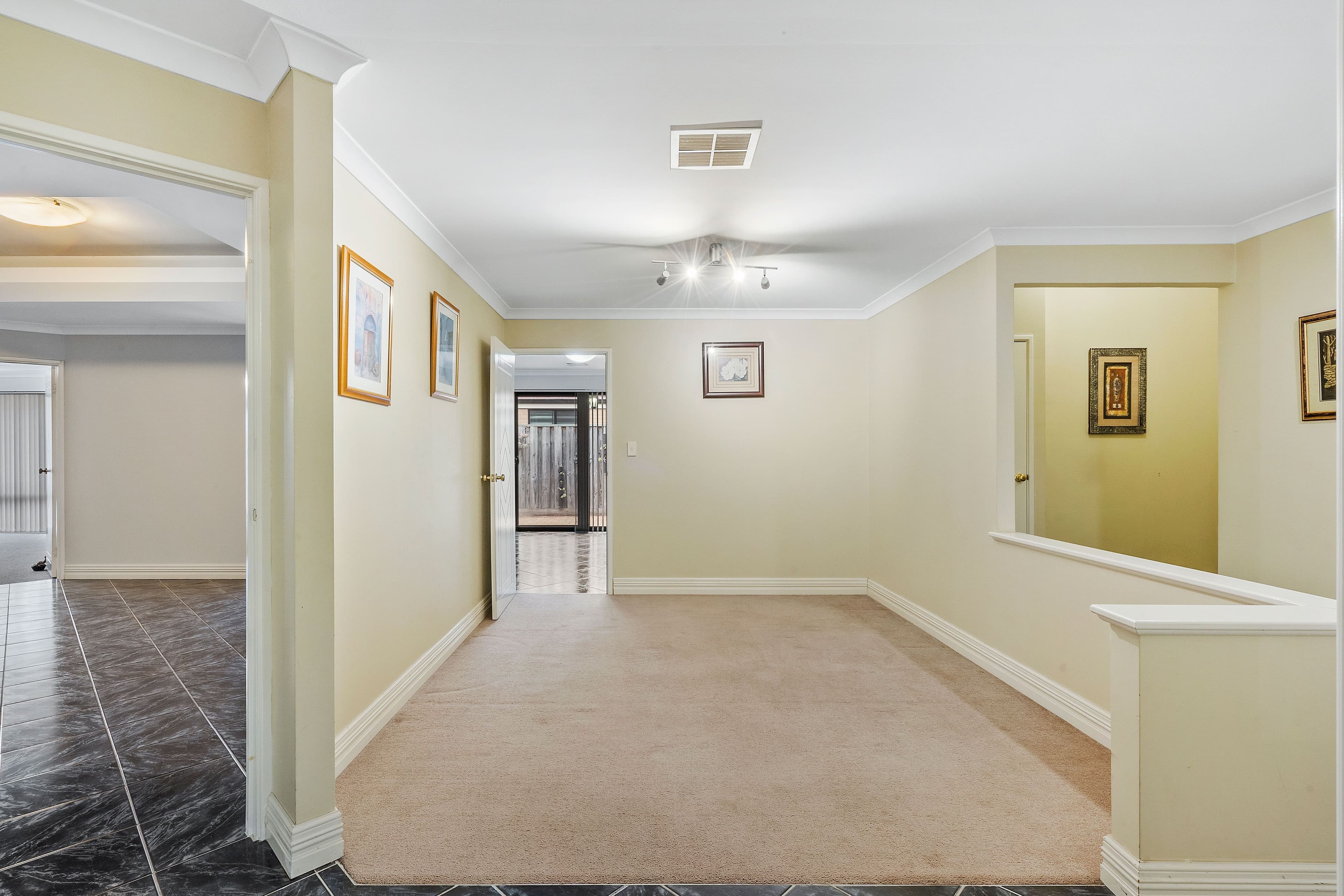 18 Seaforth Drive, Halls Head WA 6210, Halls Head - Thumbnail 5