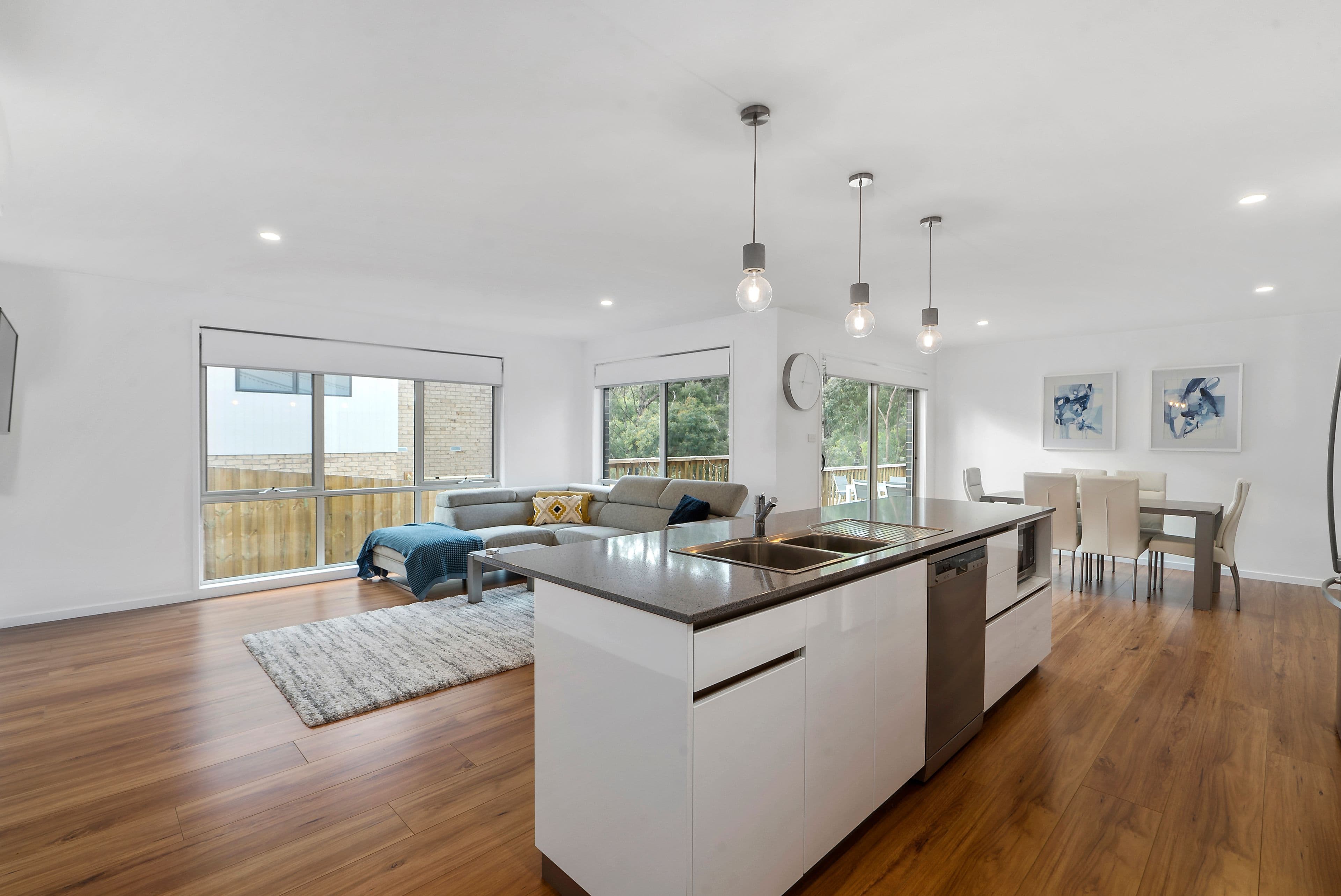 14 Hillmorton Road, Lindisfarne TAS 7015, Lindisfarne - Thumbnail 4
