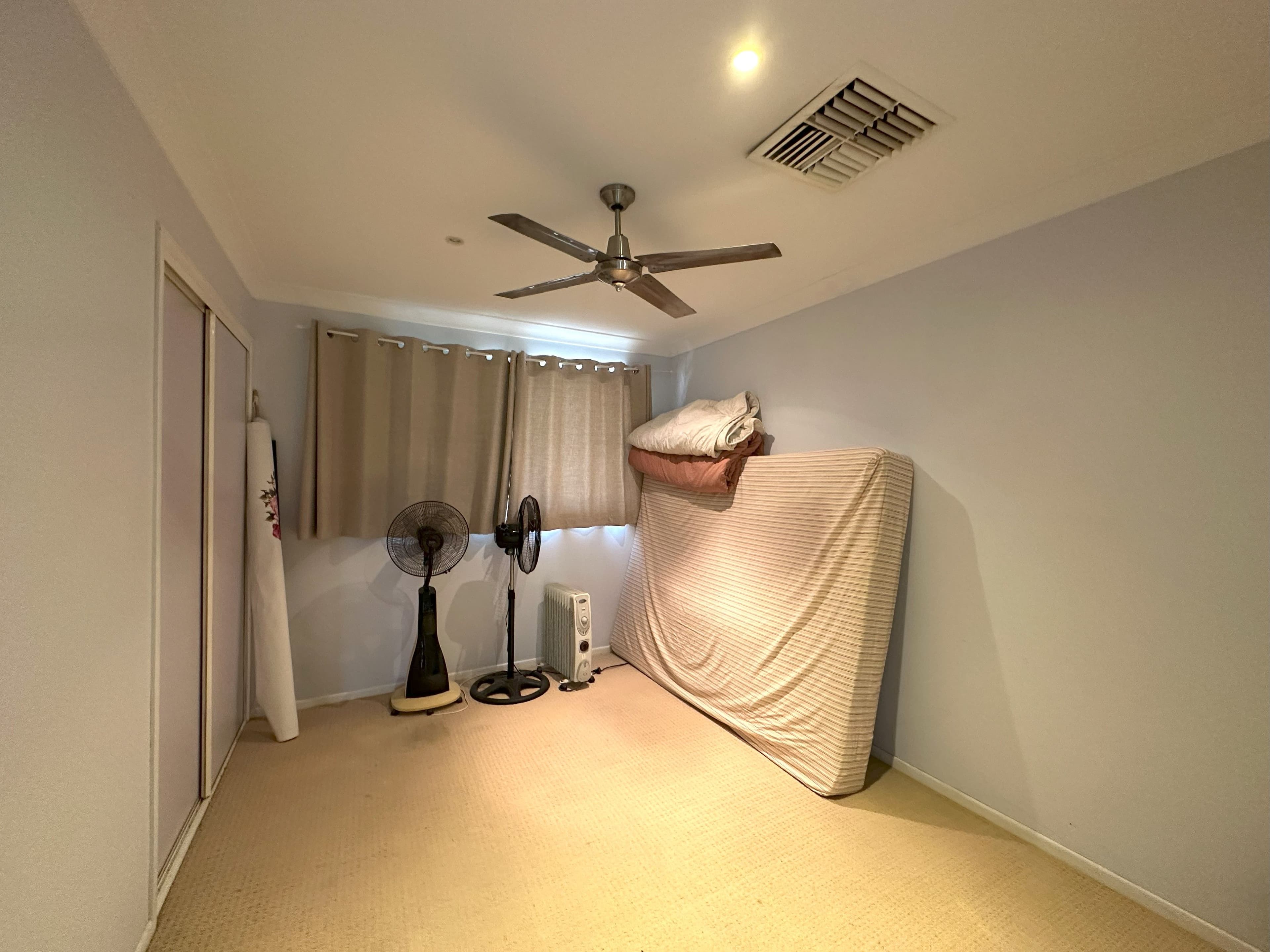 5 Honeyeater Court, Longreach QLD 4730, Longreach - Thumbnail 6