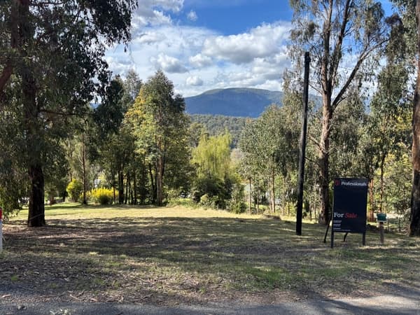 1 Kings Road, Marysville VIC 3779, Marysville - Image 1