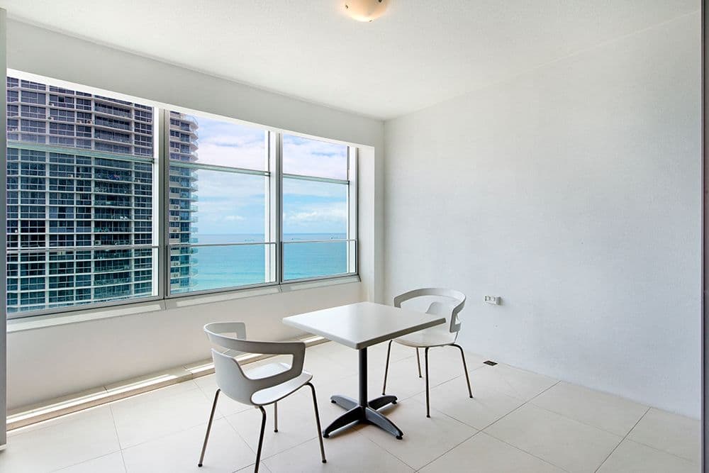 9 ' Q1 'Hamilton Avenue, Surfers Paradise QLD 4217, Surfers Paradise - Thumbnail 8