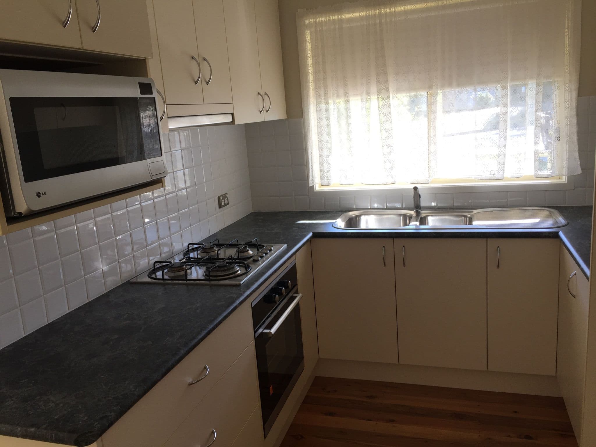 19 Tumut Street, Adelong - Thumbnail 3