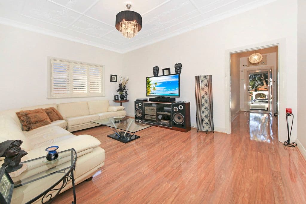 27 Links Avenue, Concord NSW 2137, Concord - Thumbnail 4