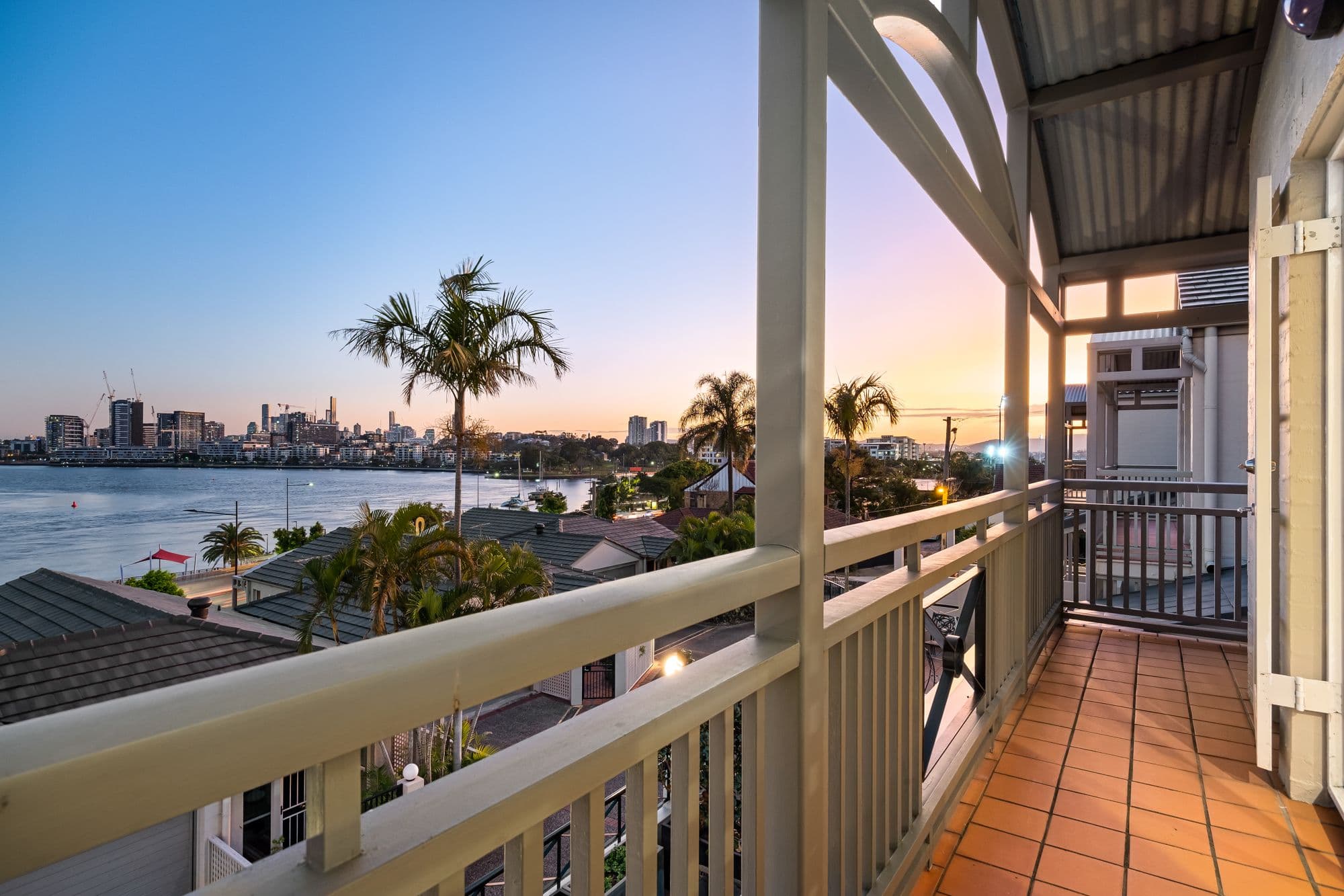 7 Toorak Road, Hamilton QLD 4007, Hamilton - Thumbnail 2