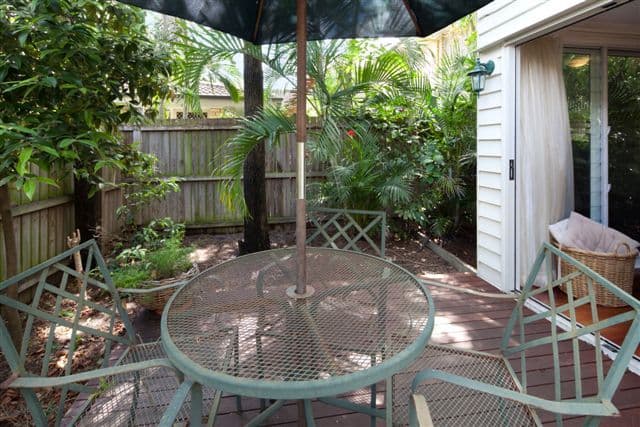 17 Wilton Terrace, YERONGA QLD 4104, Yeronga - Thumbnail 4