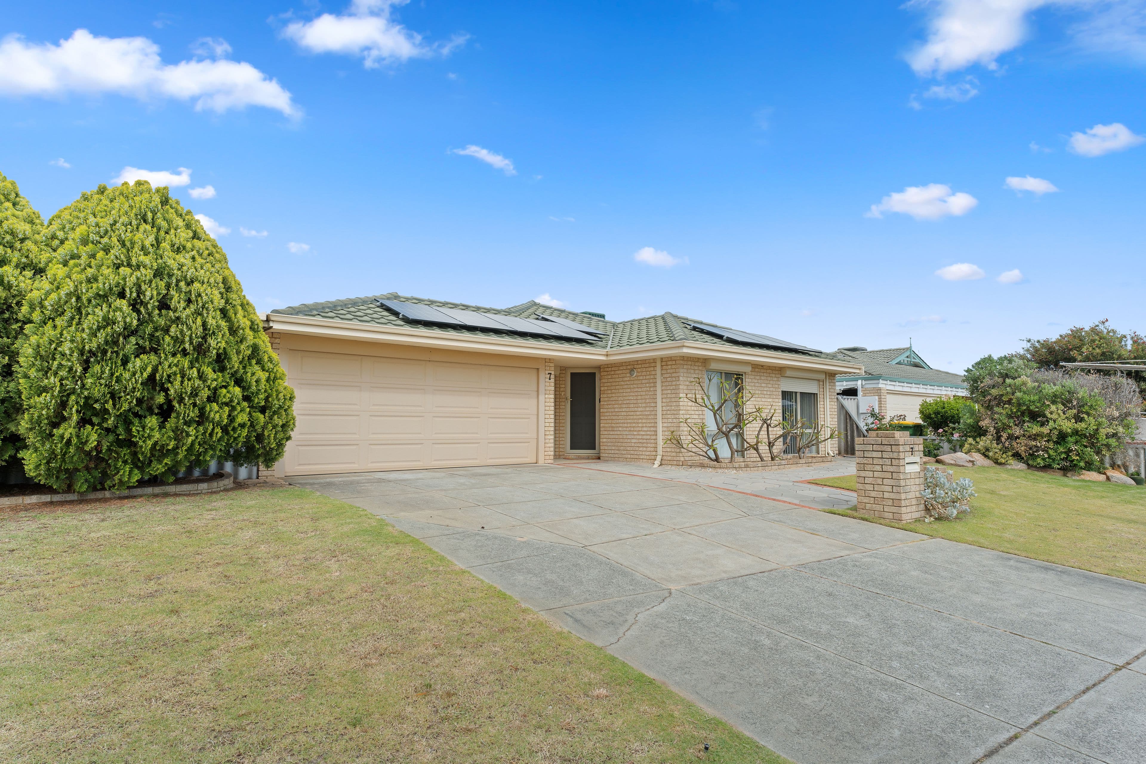 7 Aldinga Place, Waikiki WA 6169, Waikiki - Thumbnail 2