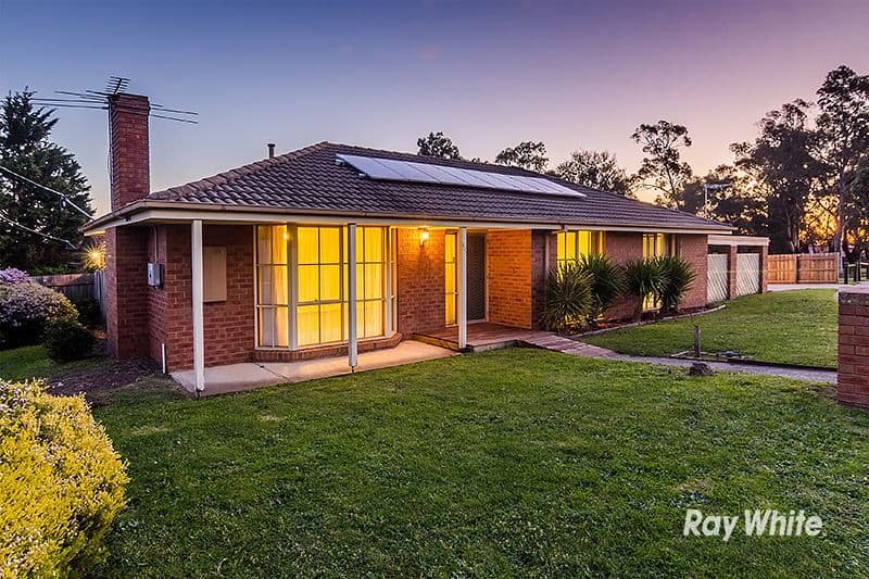 46 Courtenay Avenue, Cranbourne North VIC 3977, Cranbourne North - Image 1