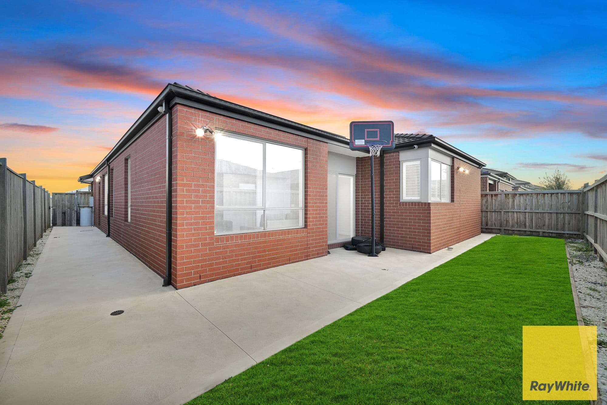 21 Popular Street, Rockbank VIC 3335, Rockbank - Thumbnail 7