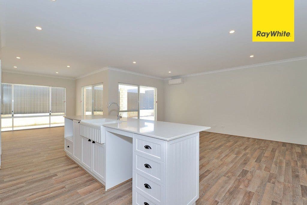 67 Linacre Road, Bullsbrook WA 6084, Bullsbrook - Thumbnail 3