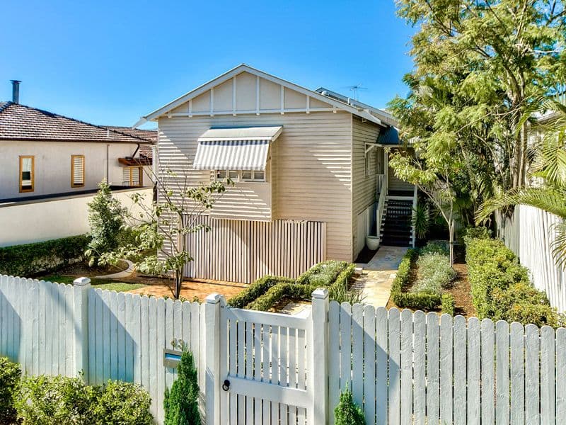 43 Hipwood Road, HAMILTON QLD 4007, Hamilton - Thumbnail 2