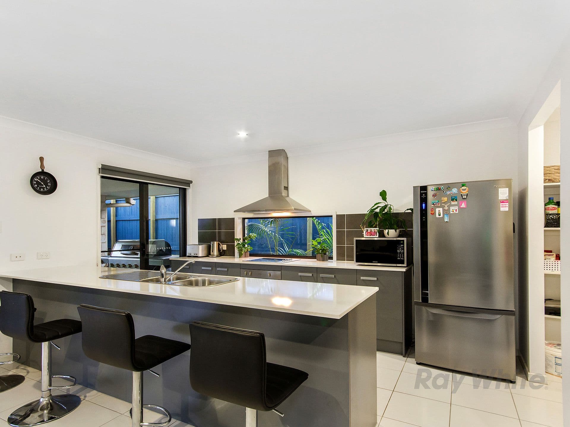 65 Landsdowne Drive, Ormeau Hills QLD 4208, Ormeau Hills - Thumbnail 3