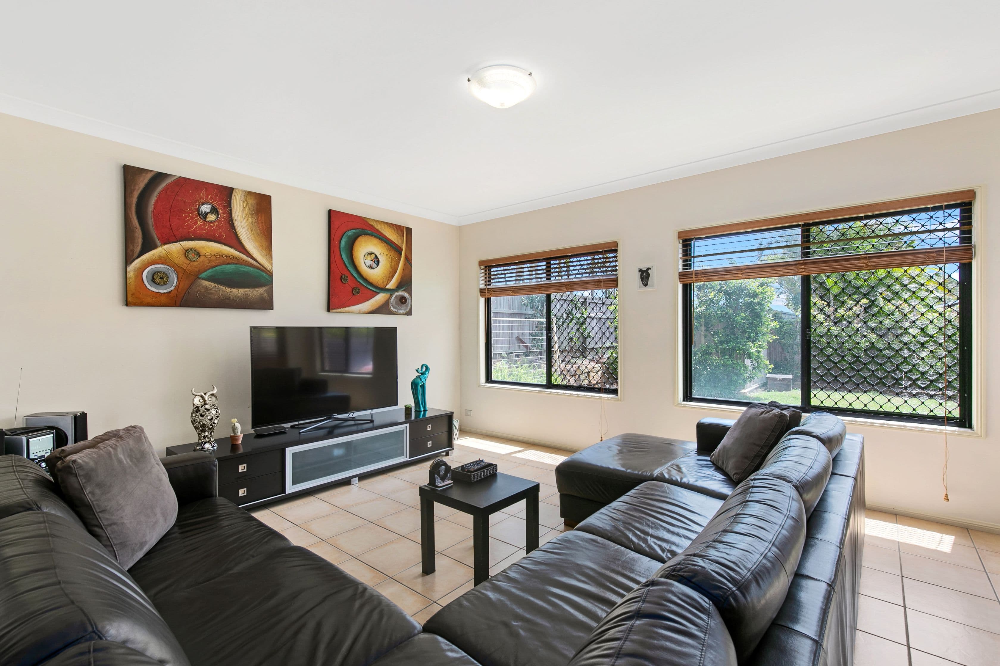 17 Trafalgar Vale Avenue, Wellington Point QLD 4160, Wellington Point - Thumbnail 5