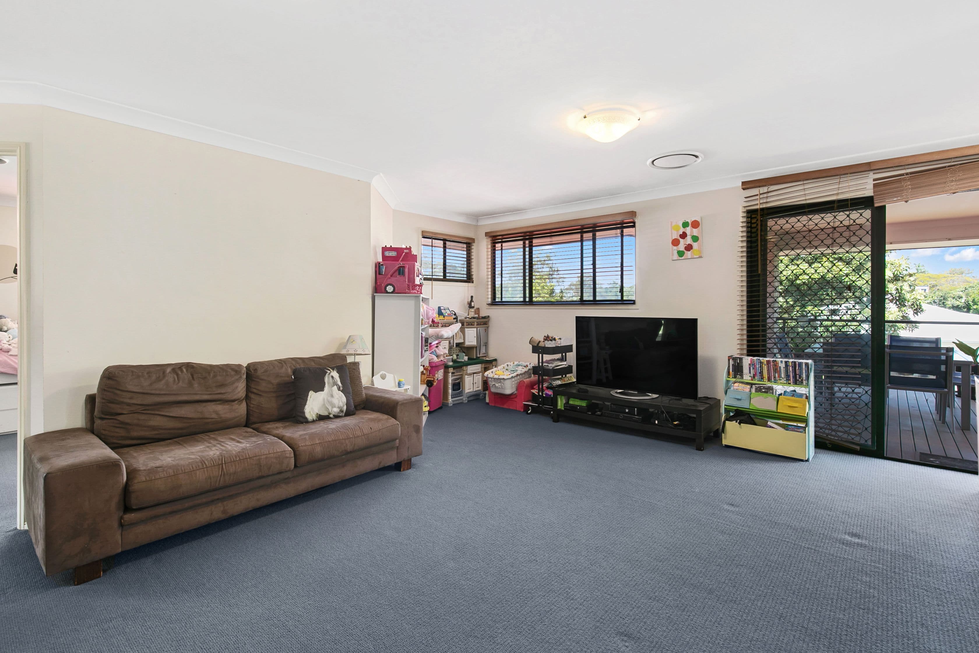 17 Trafalgar Vale Avenue, Wellington Point QLD 4160, Wellington Point - Thumbnail 8