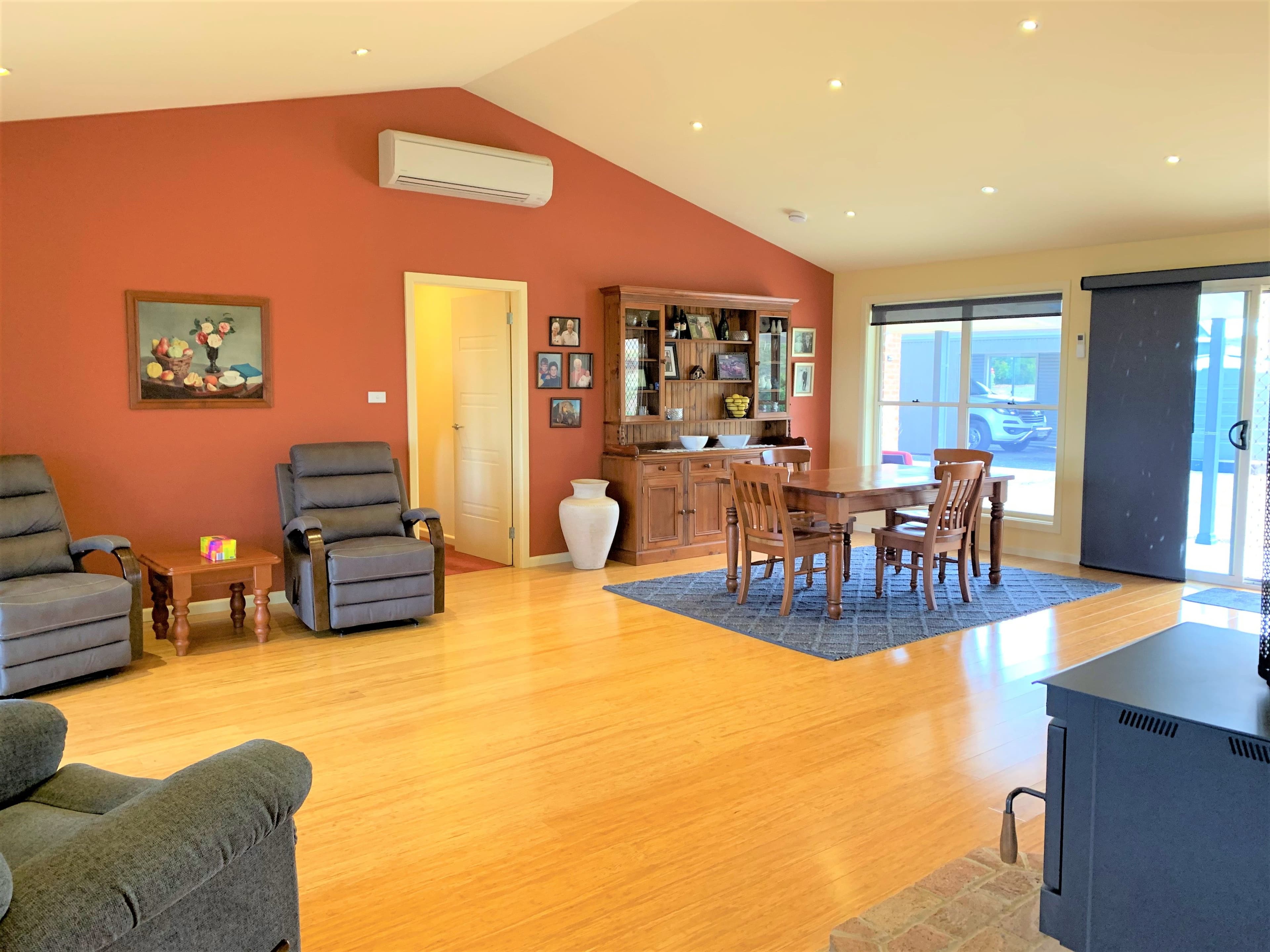 105 Donges Road, Young NSW 2594, Young - Thumbnail 5