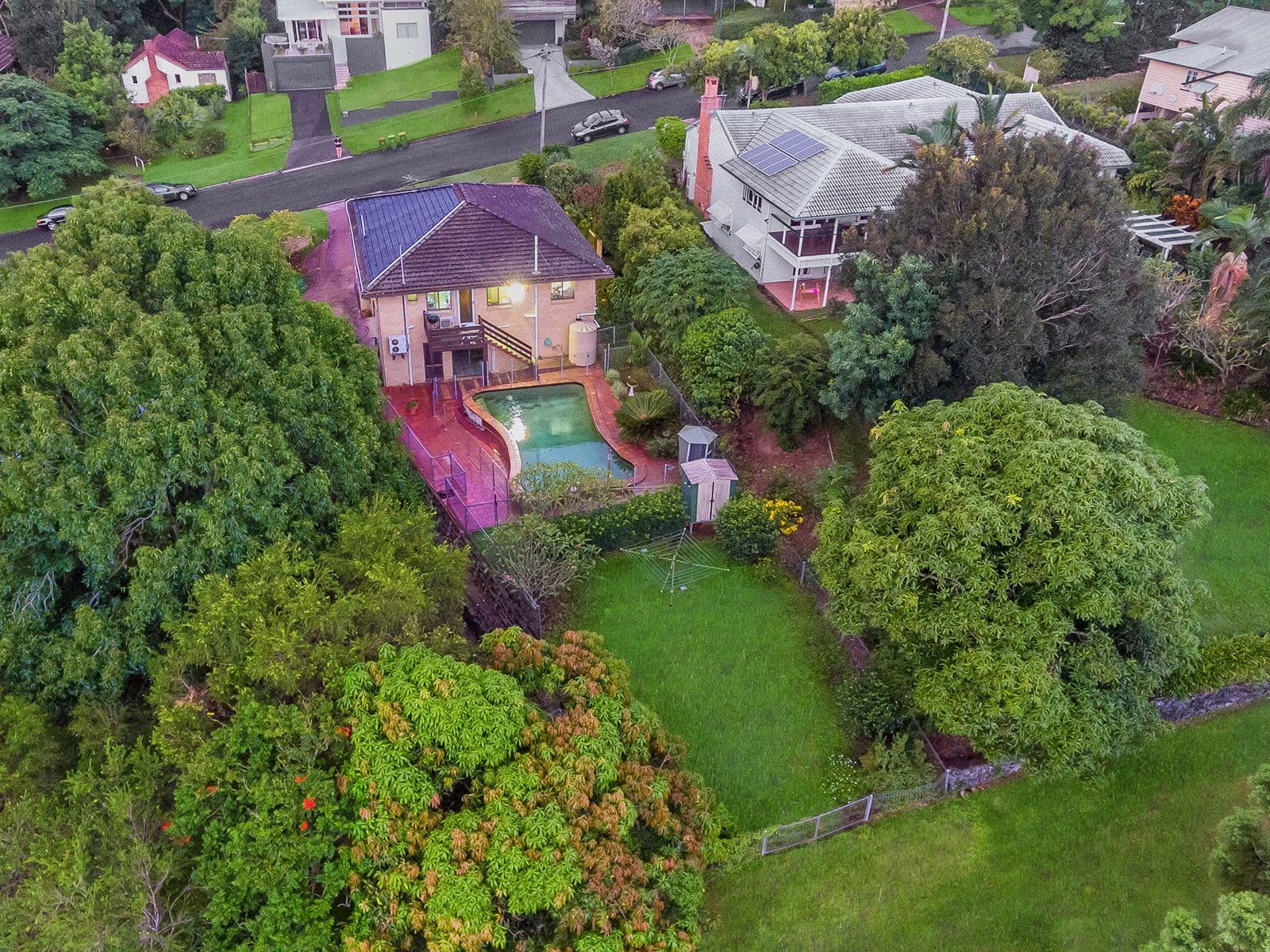 34 Dunella Street, Sherwood QLD 4075, Sherwood - Thumbnail 3