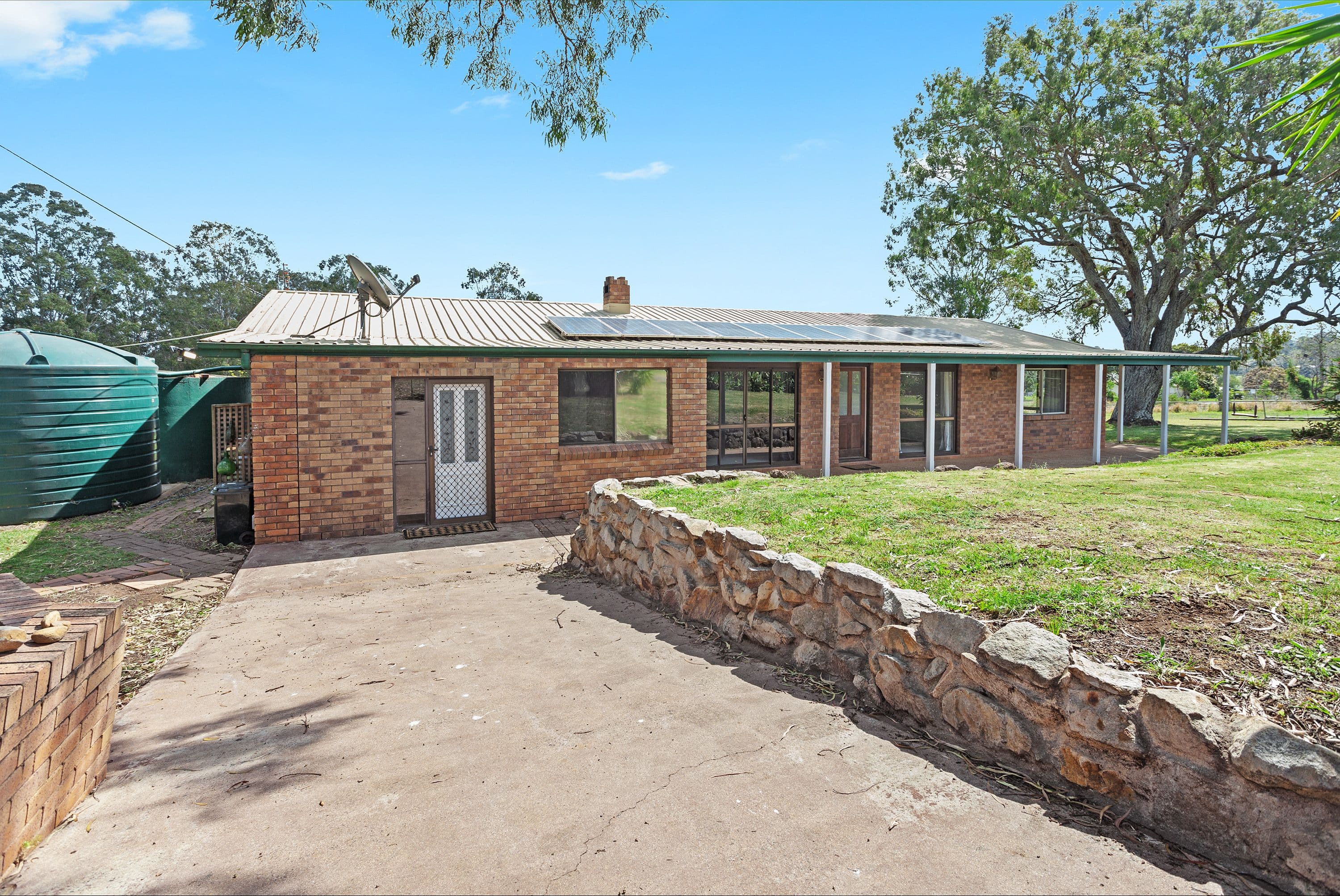 15 TUCKER Street, Turvey Park, Turvey Park - Image 1