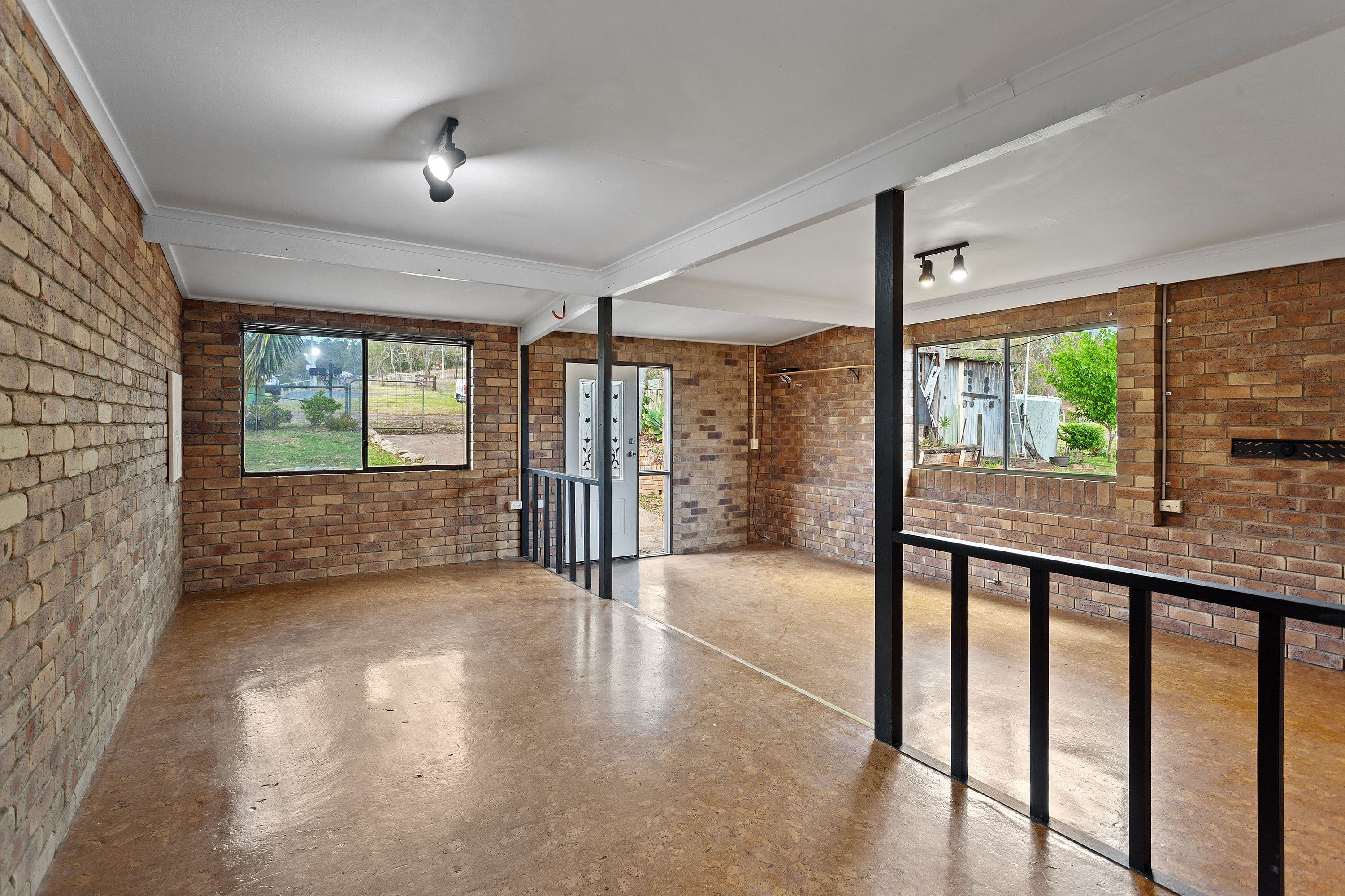15 TUCKER Street, Turvey Park, Turvey Park - Thumbnail 6