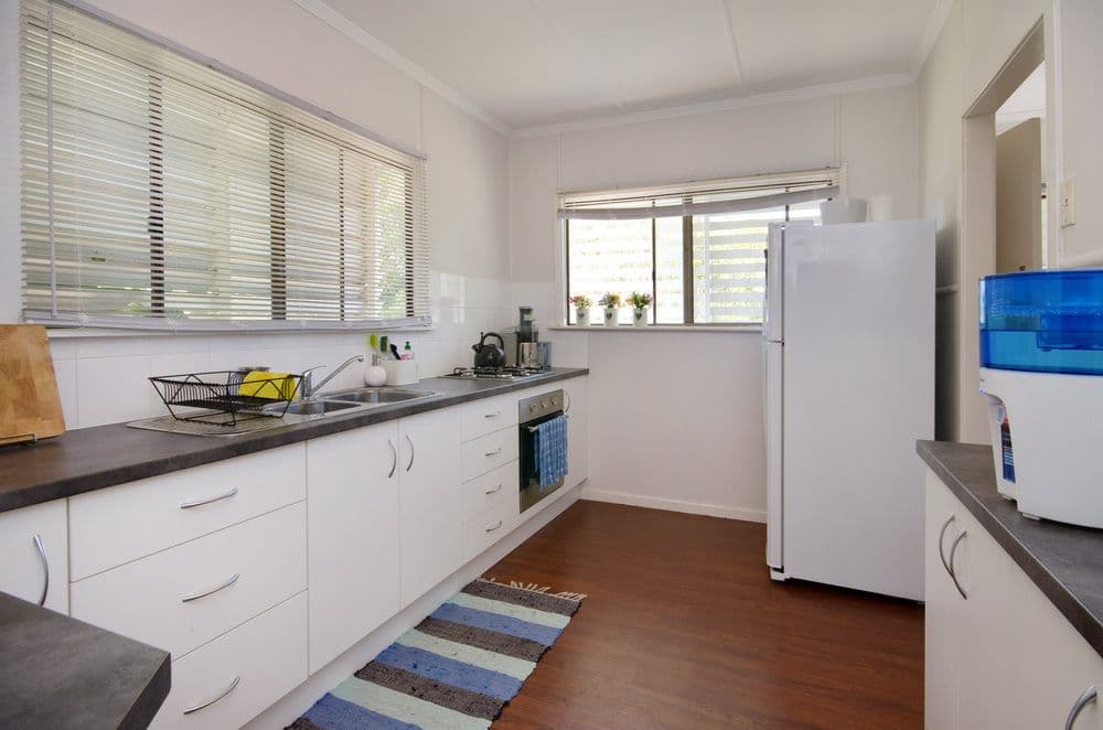 75 Alma Road, CLAYFIELD QLD 4011, Clayfield - Thumbnail 3