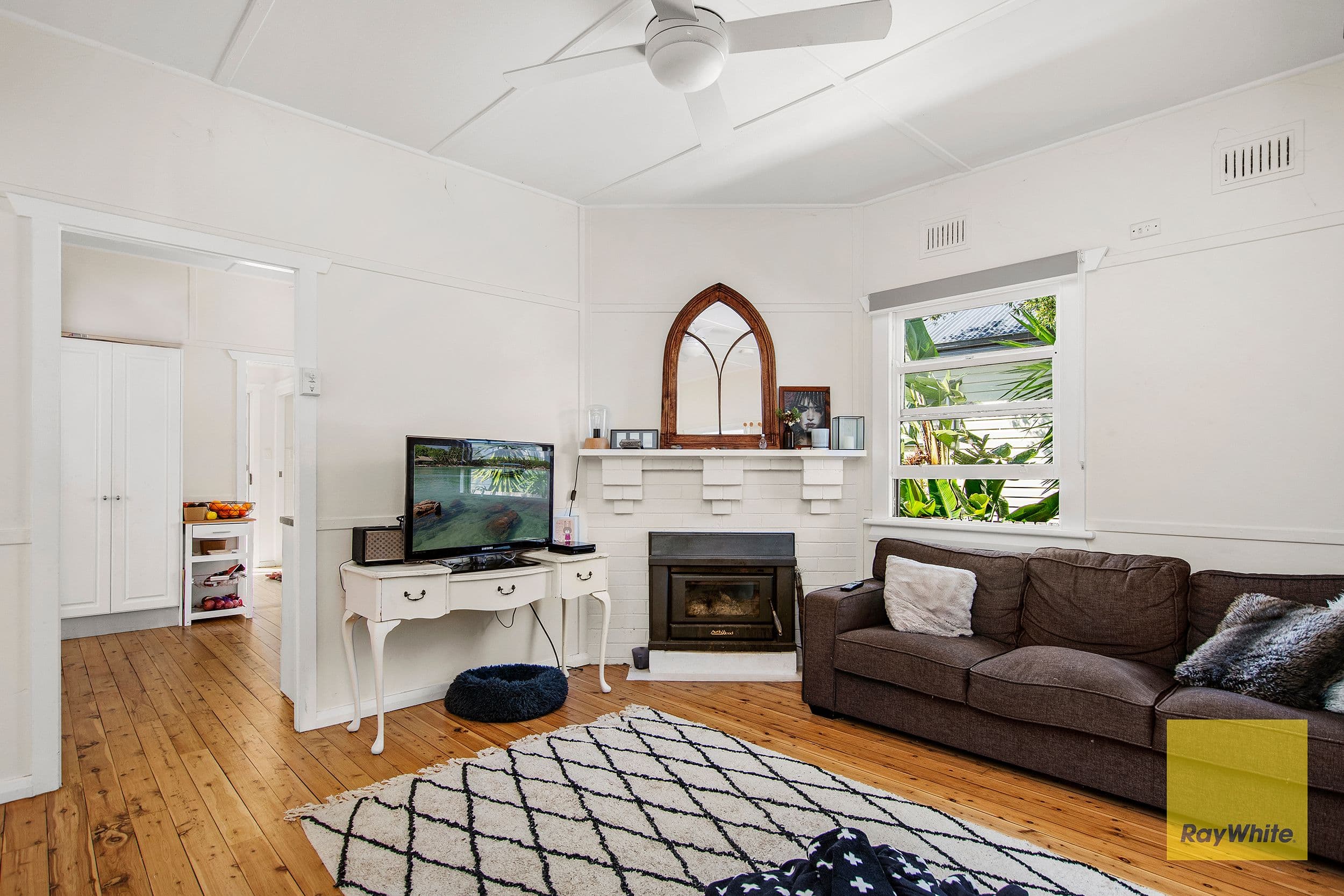 39 Wellington Street, Umina Beach NSW 2257, Umina Beach - Thumbnail 3