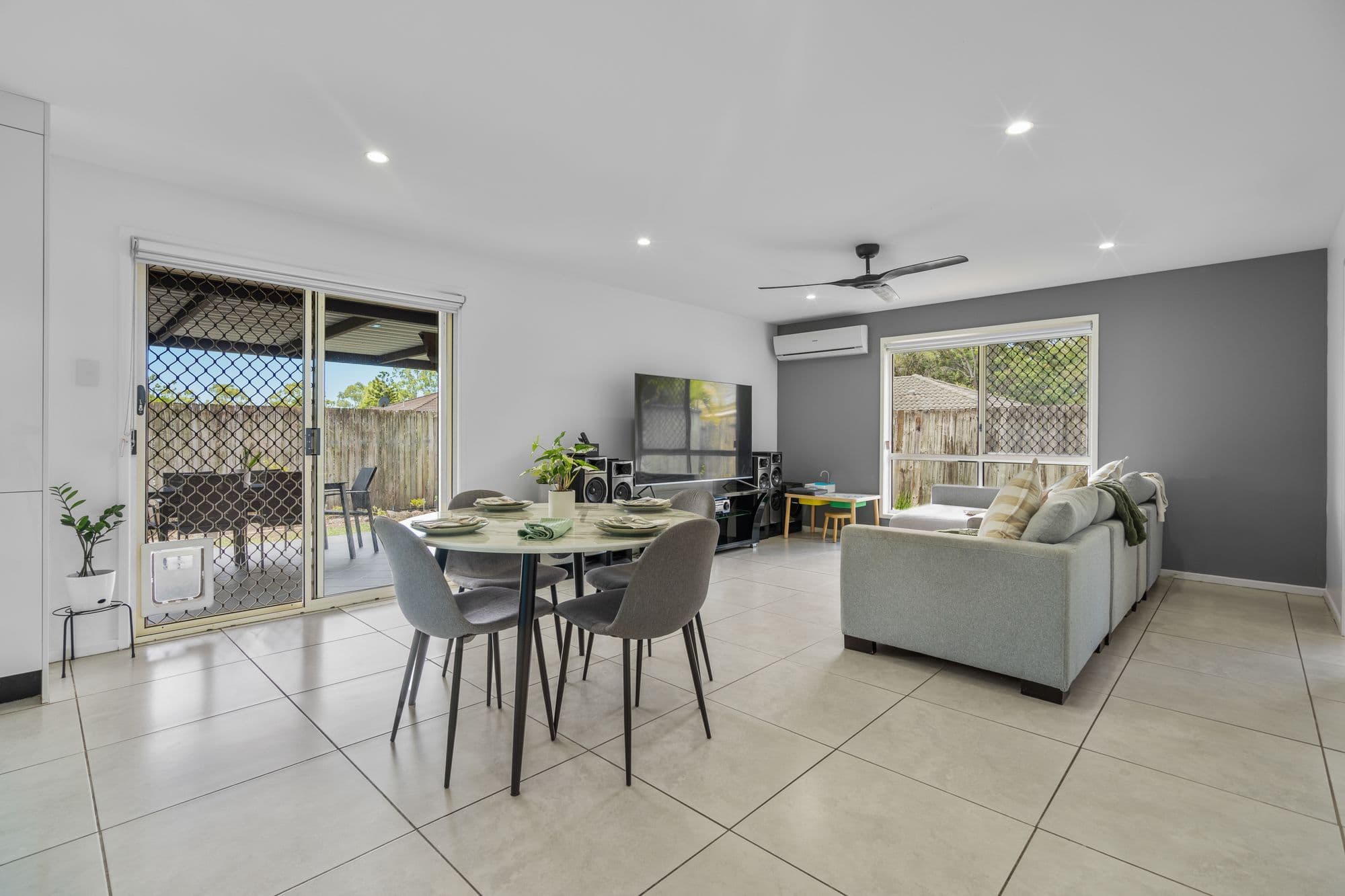 52 Picot Crescent, Runcorn QLD 4113, Runcorn - Thumbnail 4