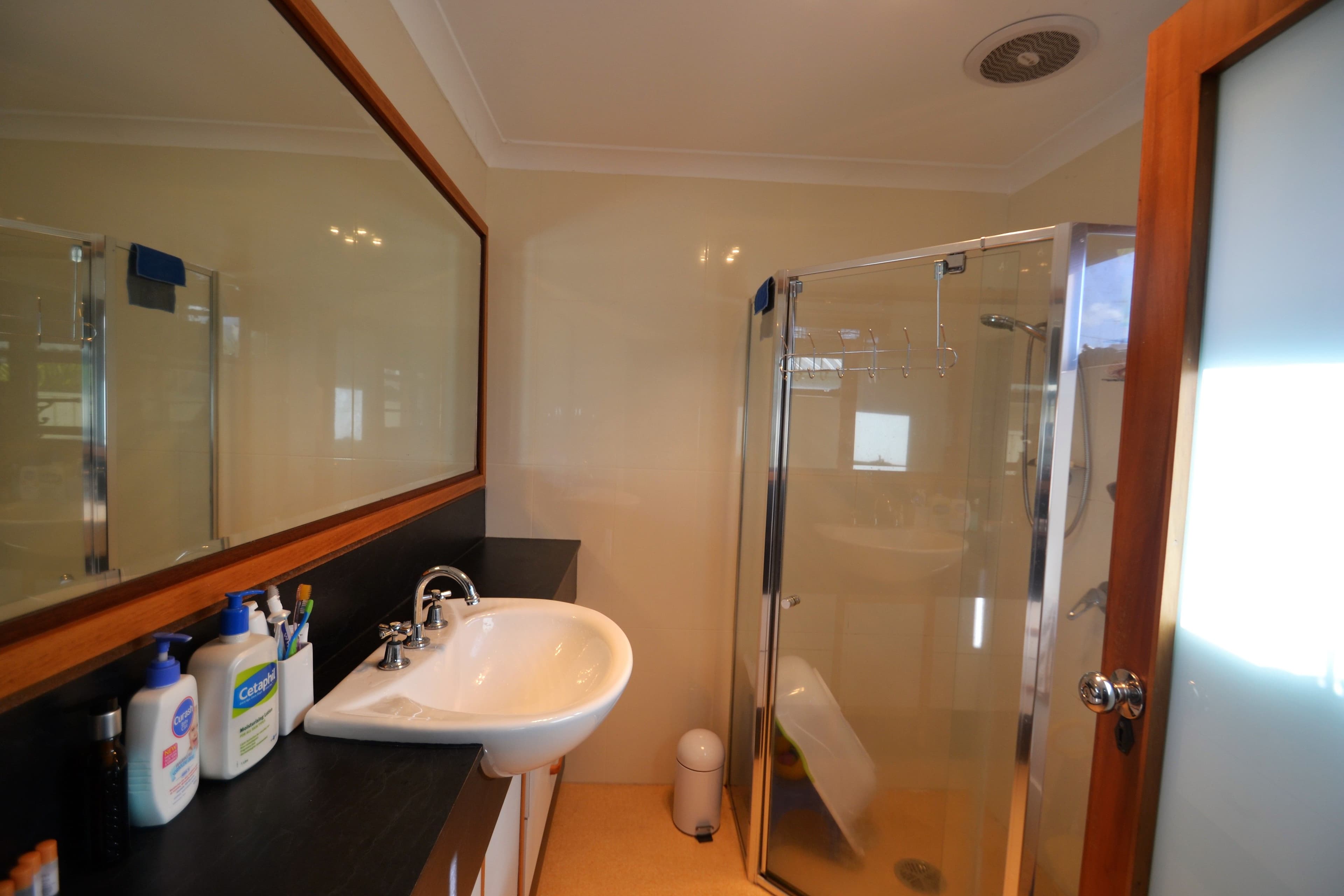 3 Collas Street, Seymour VIC 3660, Seymour - Thumbnail 5