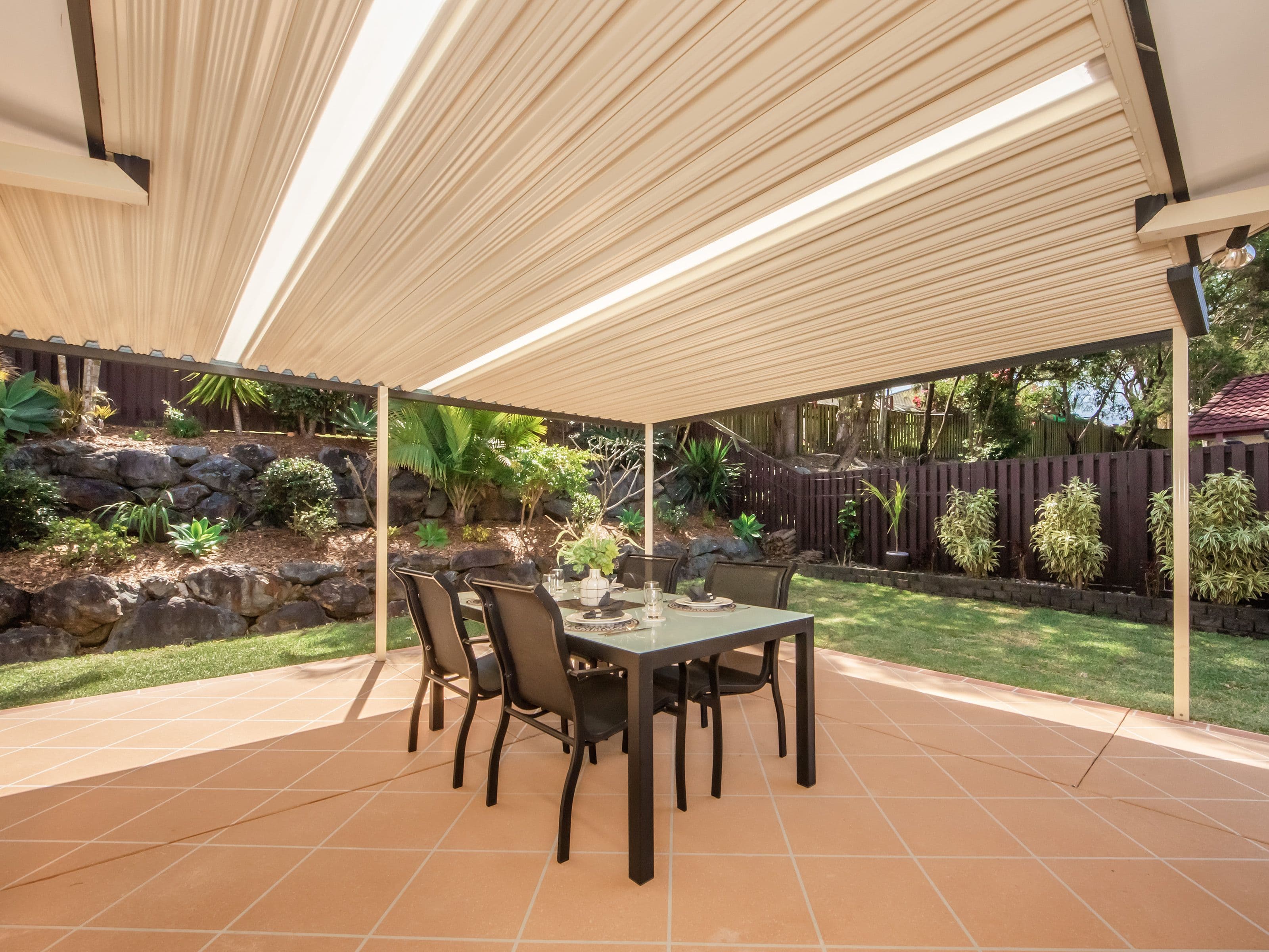 9 Swanton Drive, Mudgeeraba QLD 4213, Mudgeeraba - Thumbnail 2