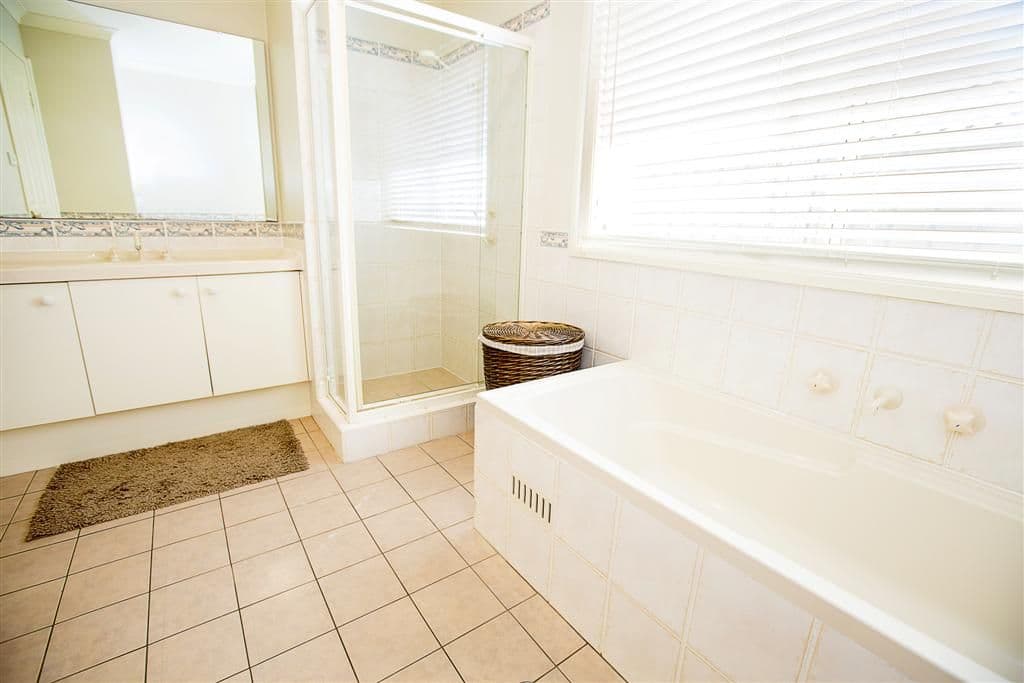 33 Boldero Crescent, GLENMORE PARK NSW 2745, Glenmore Park - Thumbnail 8
