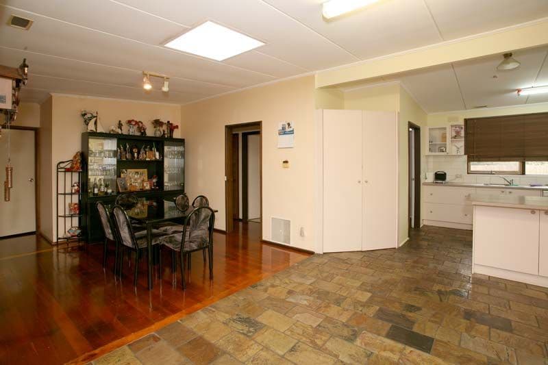 2 Fife Court, MULGRAVE VIC 3170, Mulgrave - Thumbnail 4