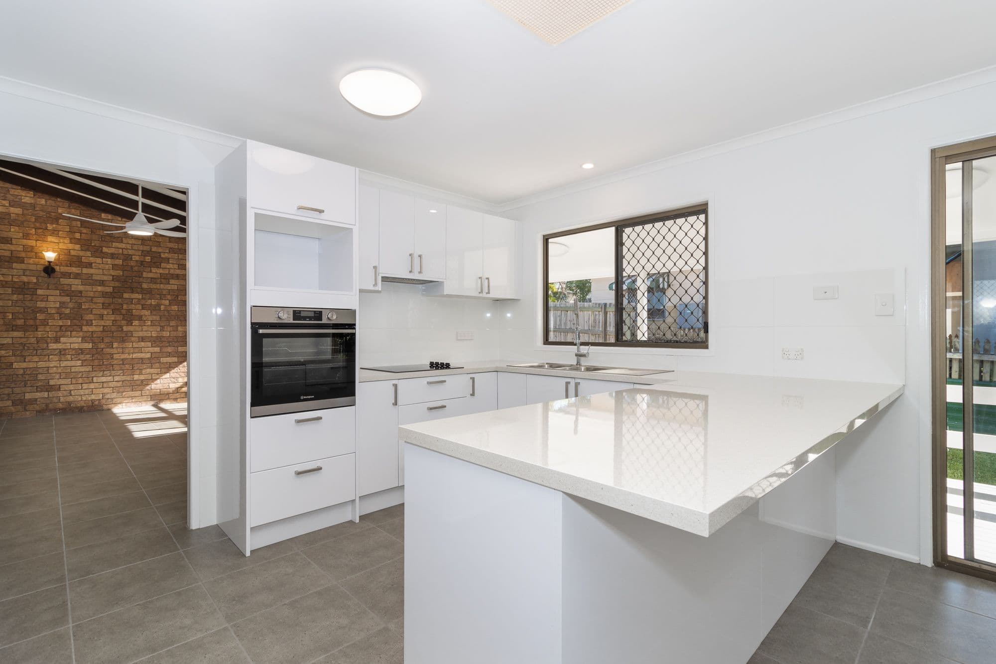 354 Boat Harbour Drive, Scarness QLD 4655, Scarness - Thumbnail 4