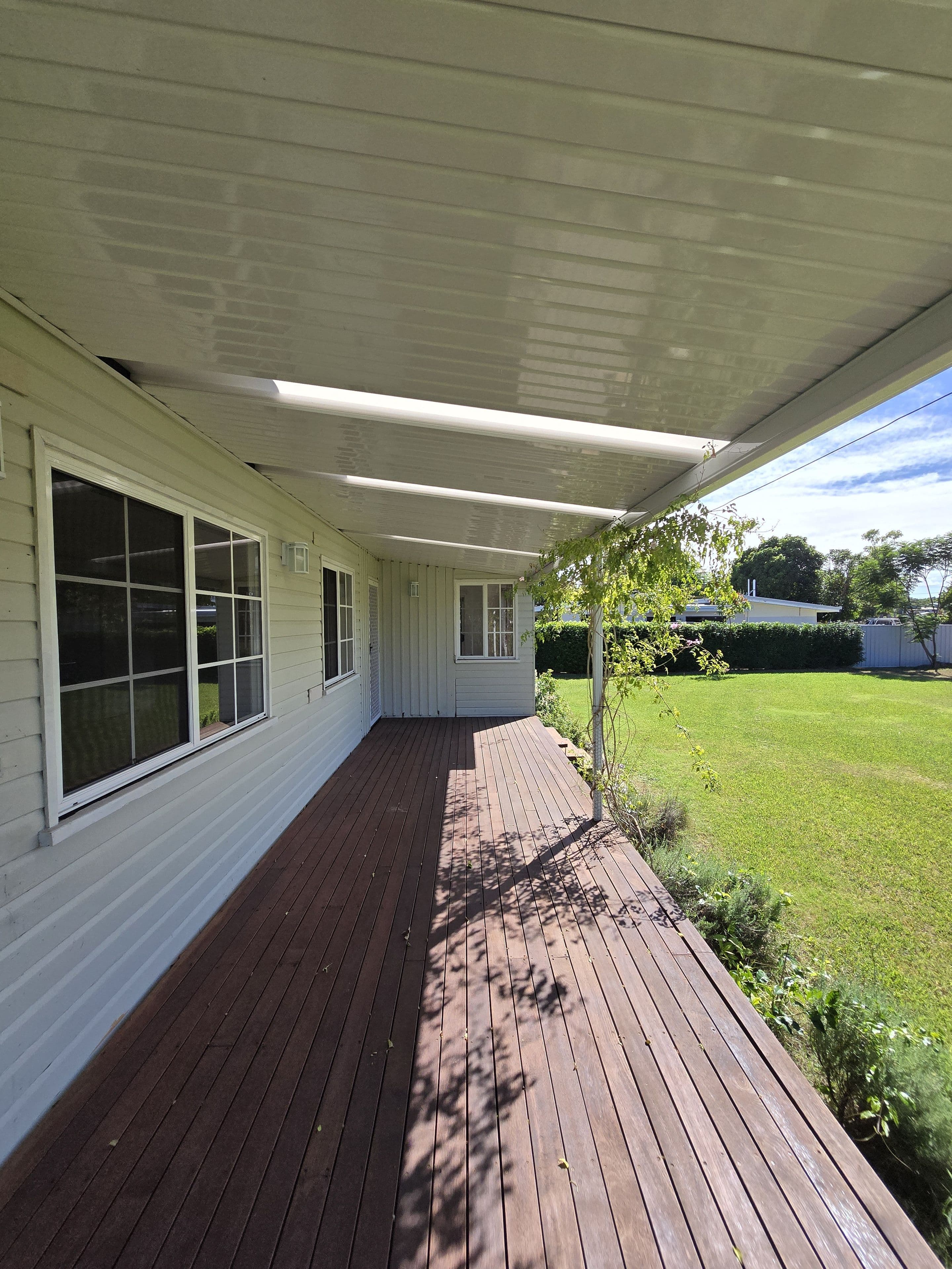 73 Opal Street, Emerald QLD 4720, Emerald - Thumbnail 3