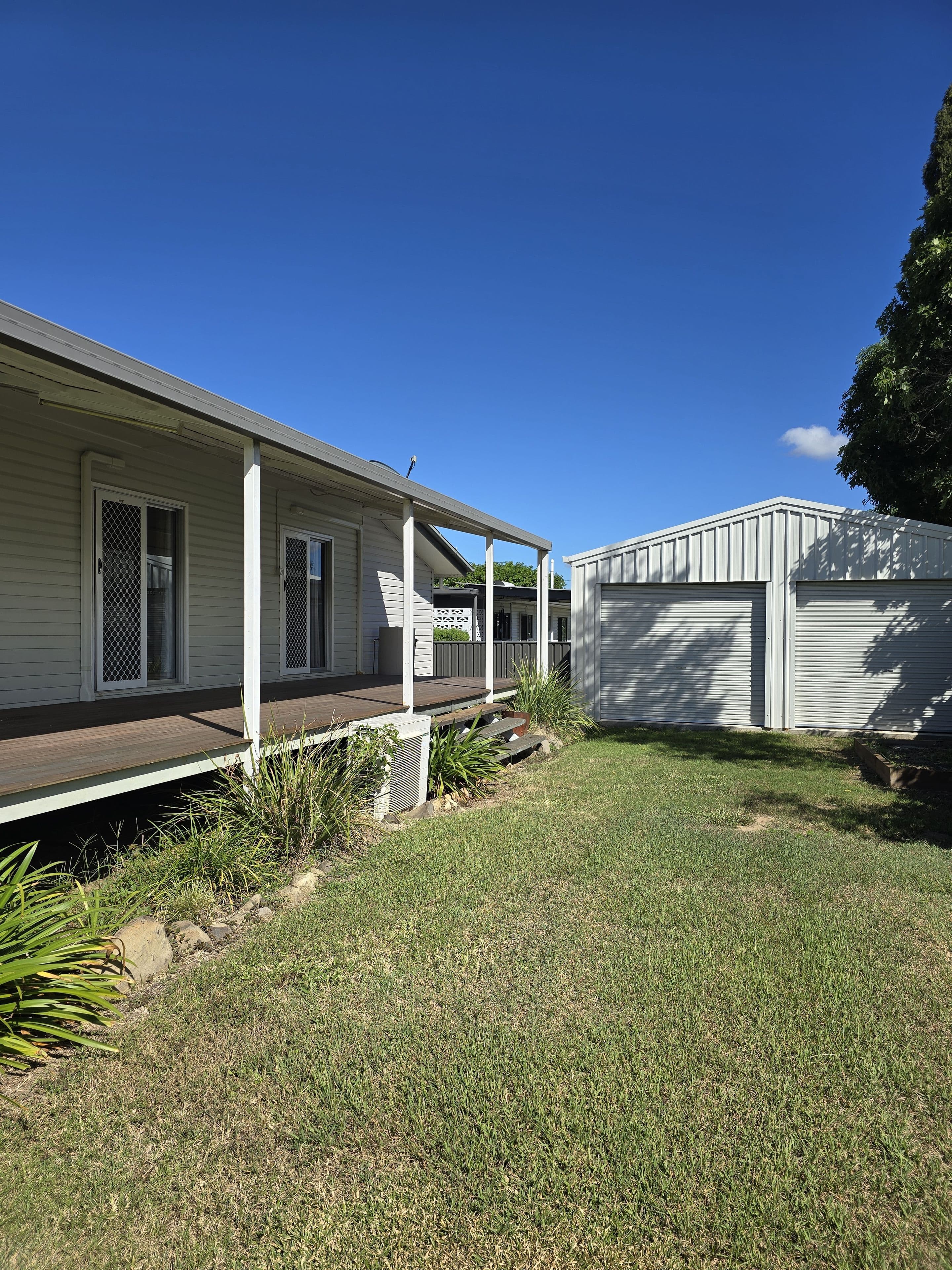 73 Opal Street, Emerald QLD 4720, Emerald - Thumbnail 4
