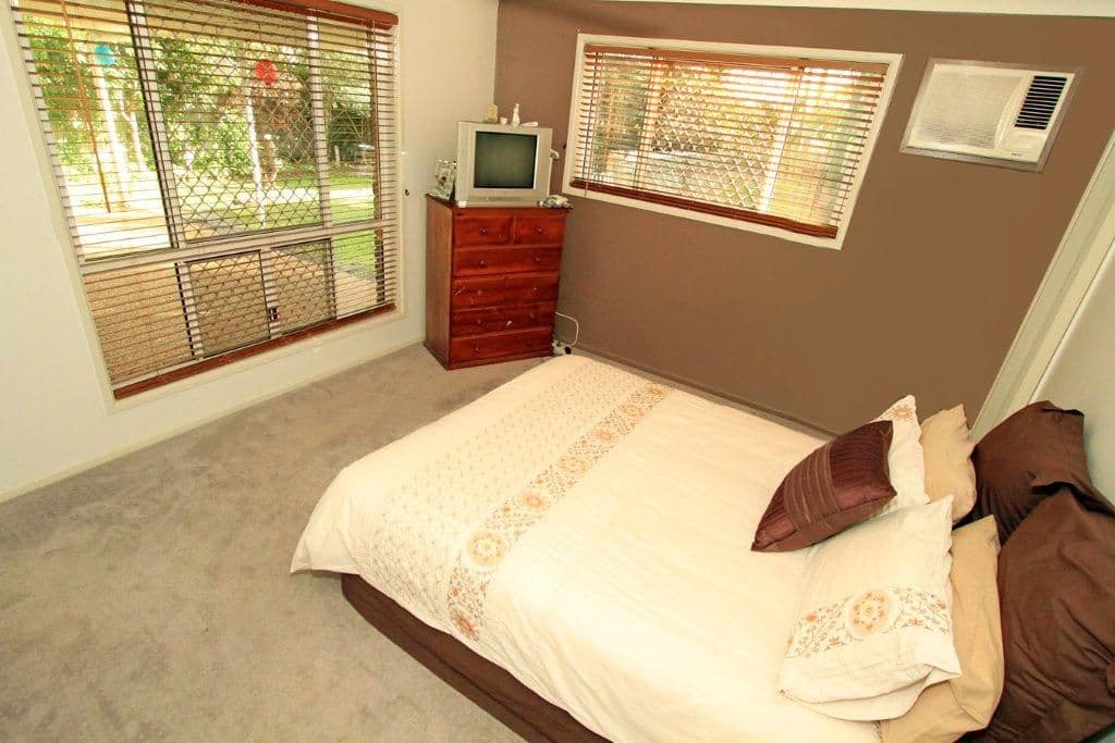 64 Davison Street, GRACEMERE QLD 4702, Gracemere - Thumbnail 5