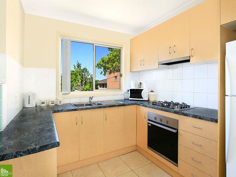 35 Bridge Street, Coniston NSW 2500, Coniston - Thumbnail 2