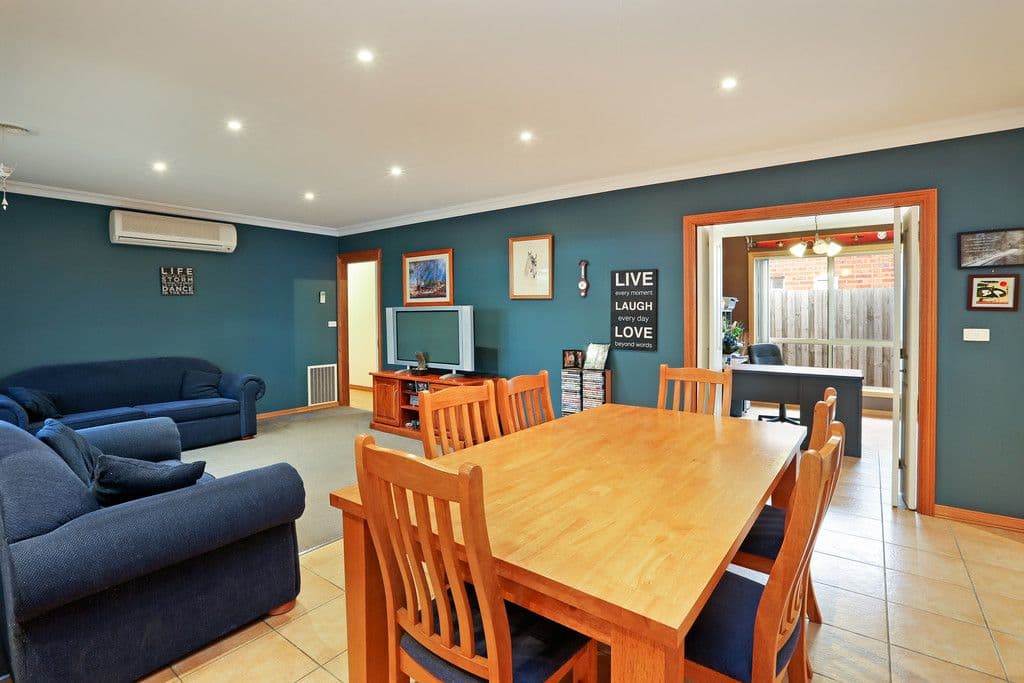 10 Nolan Place, LOVELY BANKS VIC 3213, Lovely Banks - Thumbnail 6