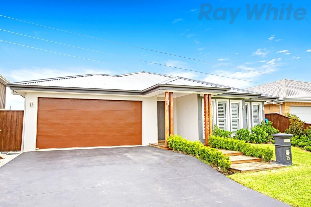 15 Mary Wade Place, Carnes Hill - Image 1