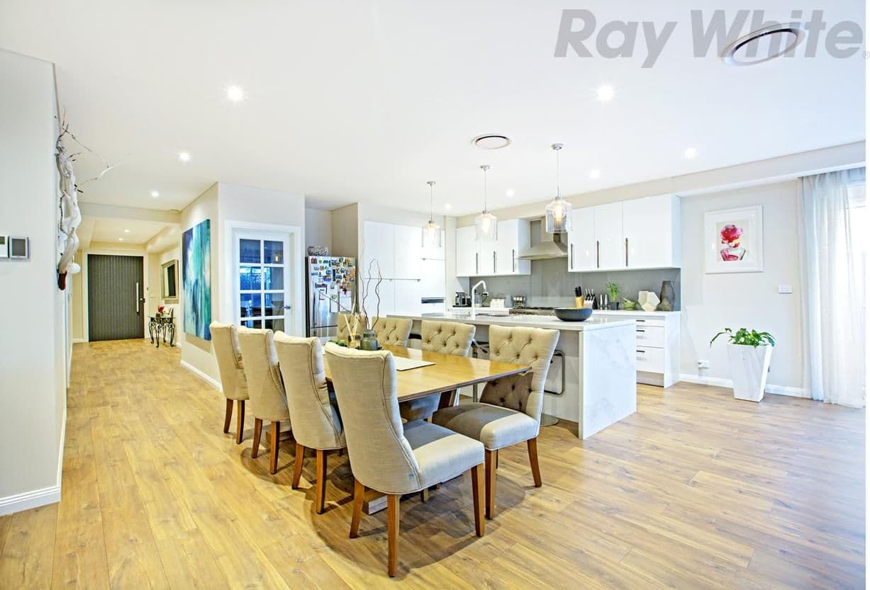 15 Mary Wade Place, Carnes Hill - Thumbnail 4