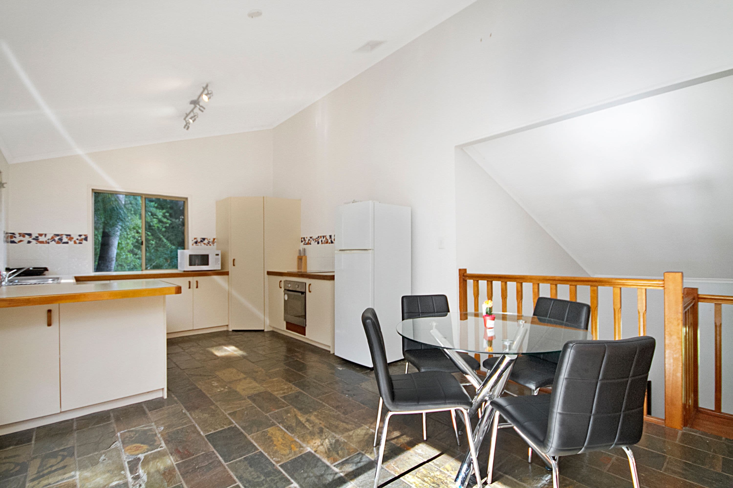 4 Lalina Avenue, Tweed Heads West - Thumbnail 4