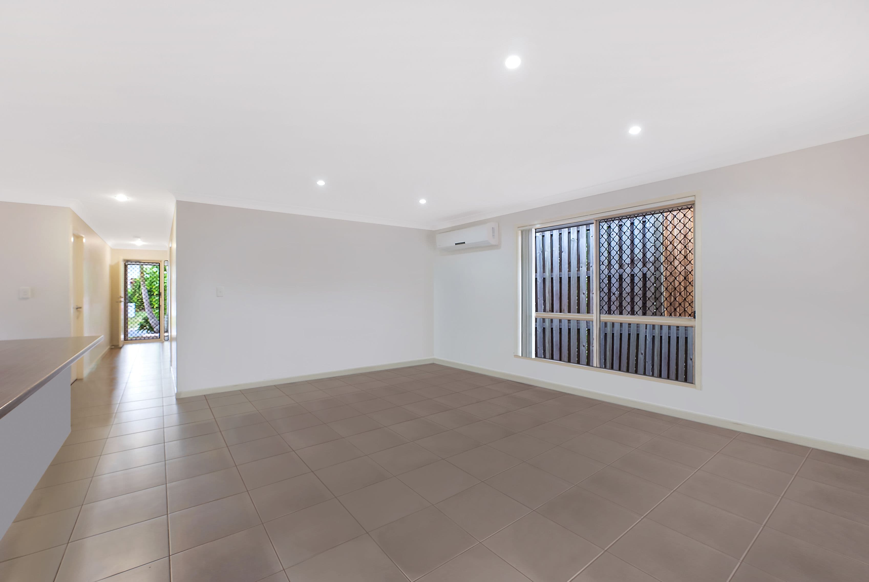 13 Bowerbird Crescent, Dakabin QLD 4503, Dakabin - Thumbnail 4