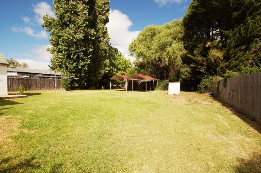 144 Markham Street, ARMIDALE NSW 2350, Armidale - Thumbnail 3