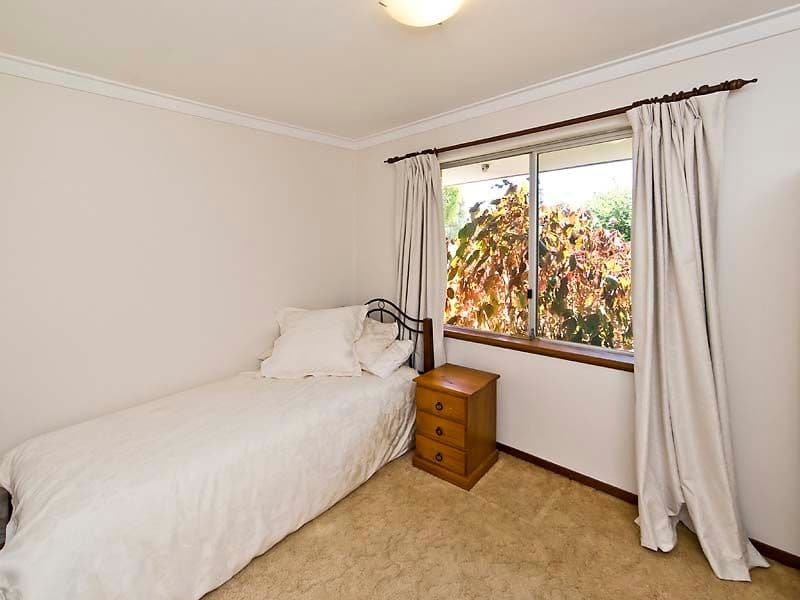 32 Oriole Way, Thornlie WA 6108, Thornlie - Thumbnail 5