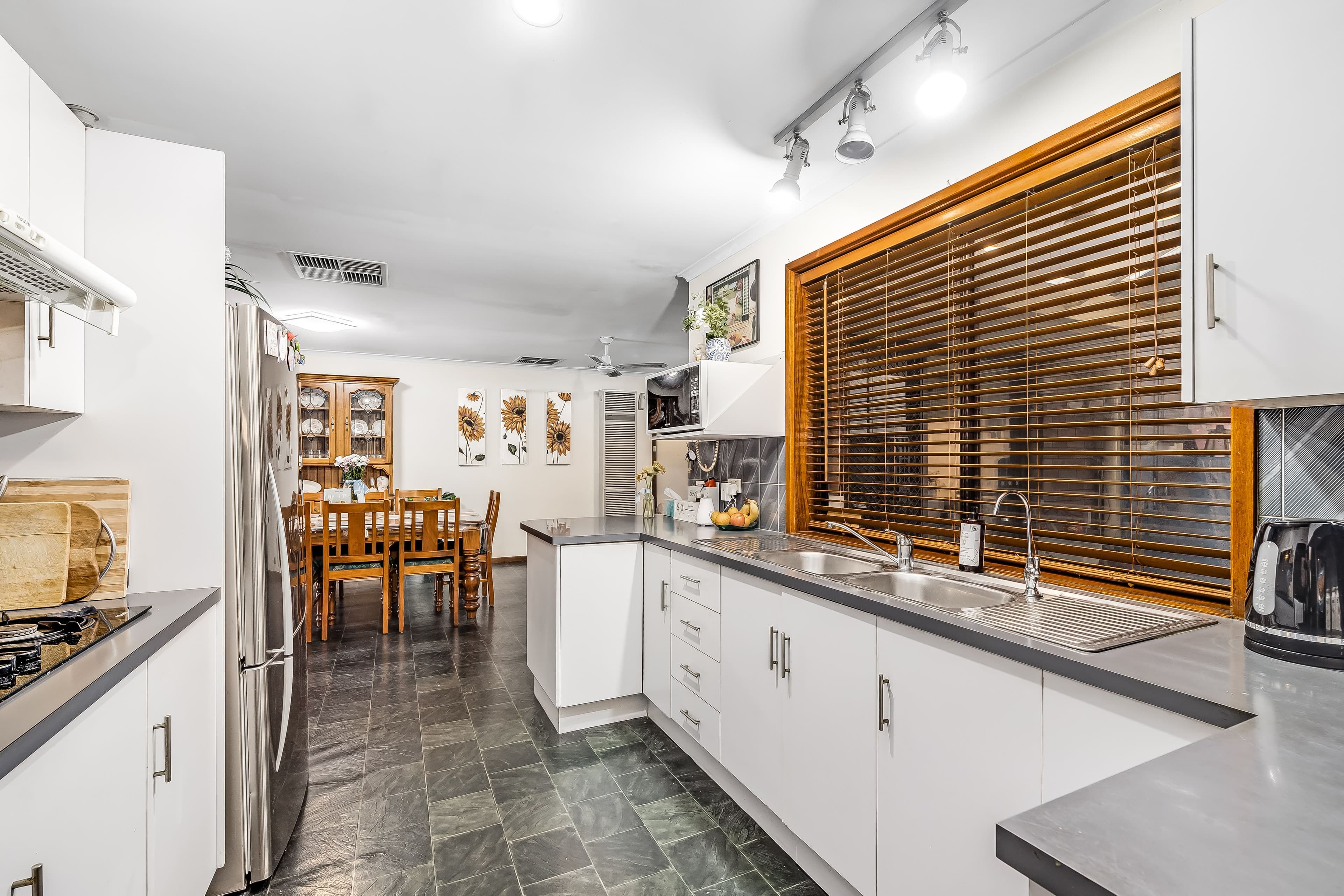 80 Magdalena Crescent, Paralowie SA 5108, Paralowie - Thumbnail 3