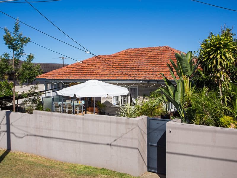 5 Woodhill Avenue, COORPAROO QLD 4151, Coorparoo - Image 1