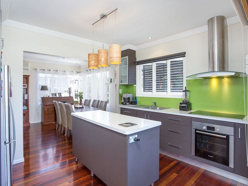 5 Woodhill Avenue, COORPAROO QLD 4151, Coorparoo - Thumbnail 3