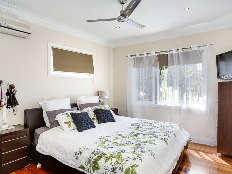 5 Woodhill Avenue, COORPAROO QLD 4151, Coorparoo - Thumbnail 4
