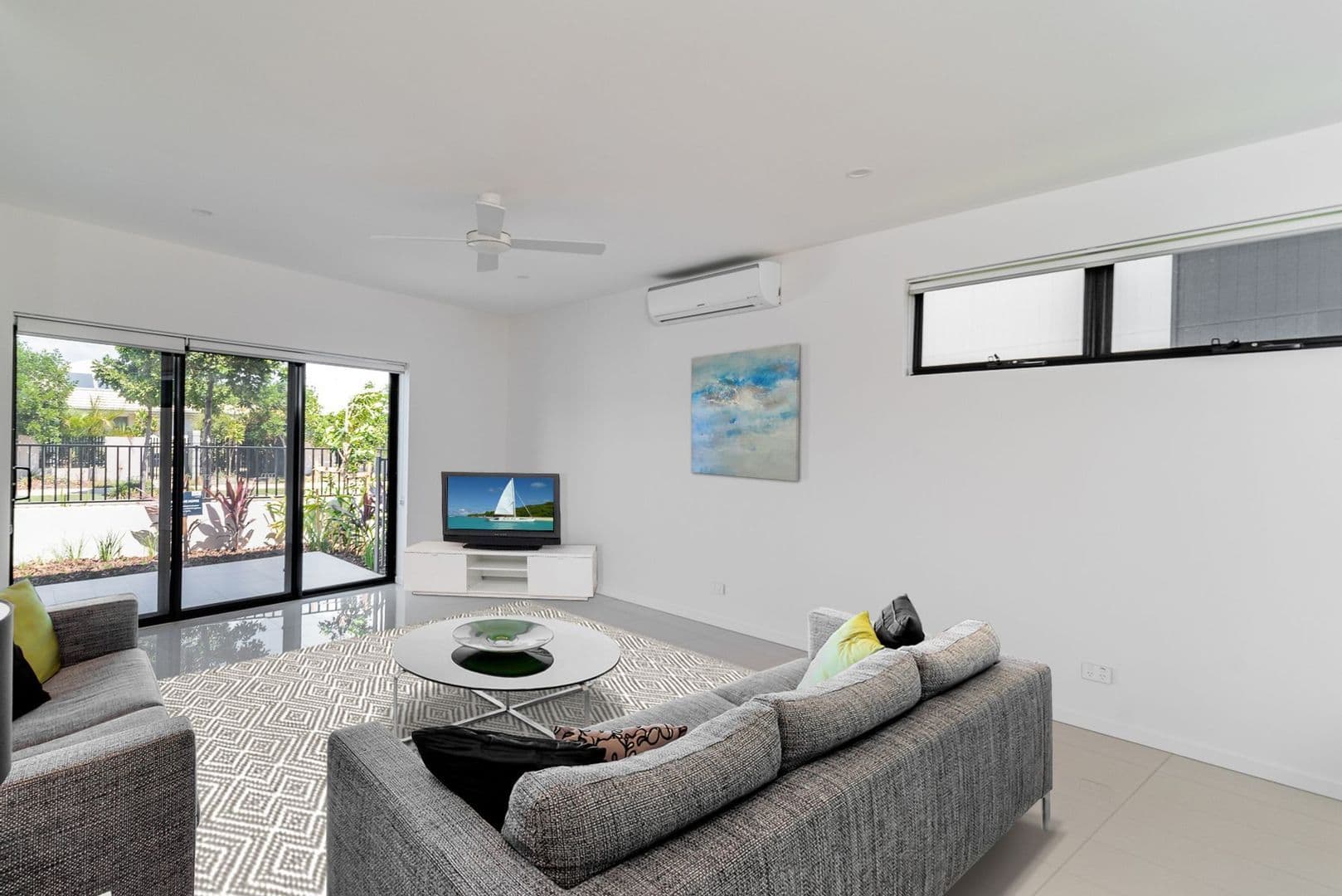44 Promenade Circuit, Hope Island QLD 4212, Hope Island - Thumbnail 3