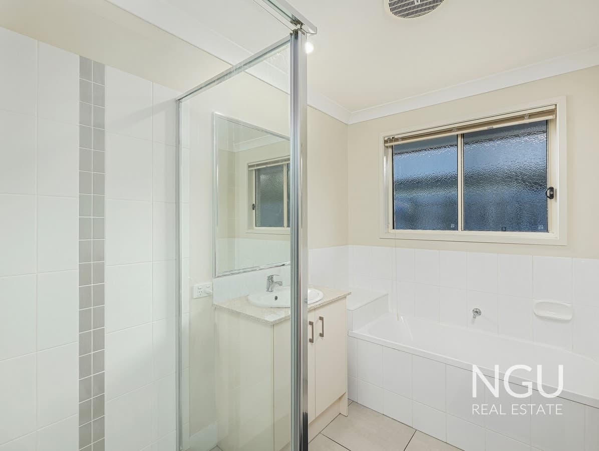 1 Cardena Drive, Augustine Heights QLD 4300, Augustine Heights - Thumbnail 8